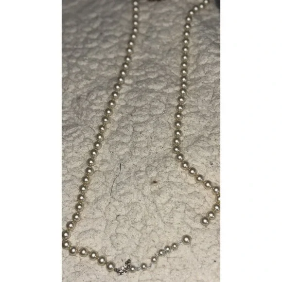 Majorica Set of Pearls: Double Strand Necklace, Need Repair Clasp Rhinestones - Picture 6 of 6